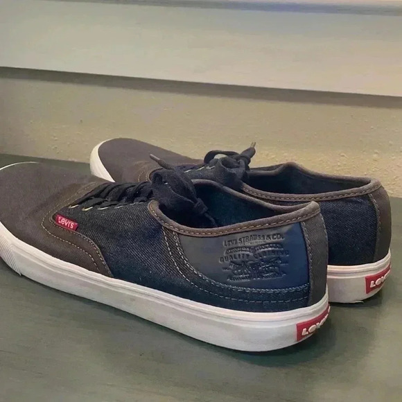 LEVI’S Men’s Shoes - Picture 4 of 8